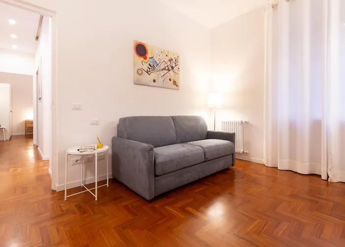 Apartment Poggioli House Up 4pp Policlinico