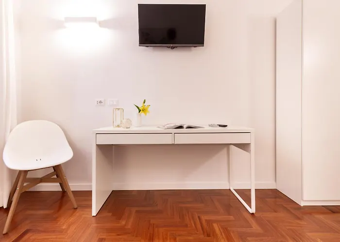 Poggioli House Up 4pp Policlinico Apartment Rom